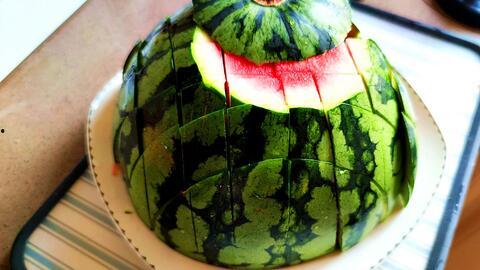 吃瓜花了怎么修复,如何巧妙修复挽回形象