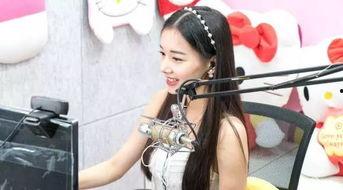 逆水吃瓜主播,瓜田里的直播传奇