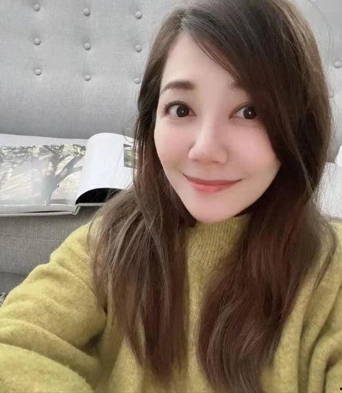 哪些明星吃瓜大s,大S吃瓜事件引发明星热议