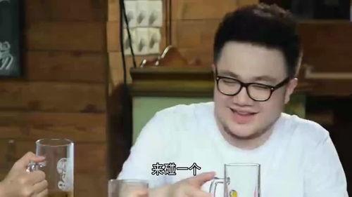 吃瓜潮流路人,揭秘娱乐圈的“瓜田”奇观