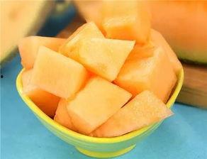 东方蜜瓜不能和什么吃